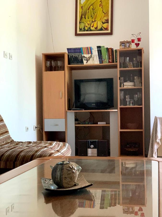 Hostel Holiday Cetinje Extérieur photo